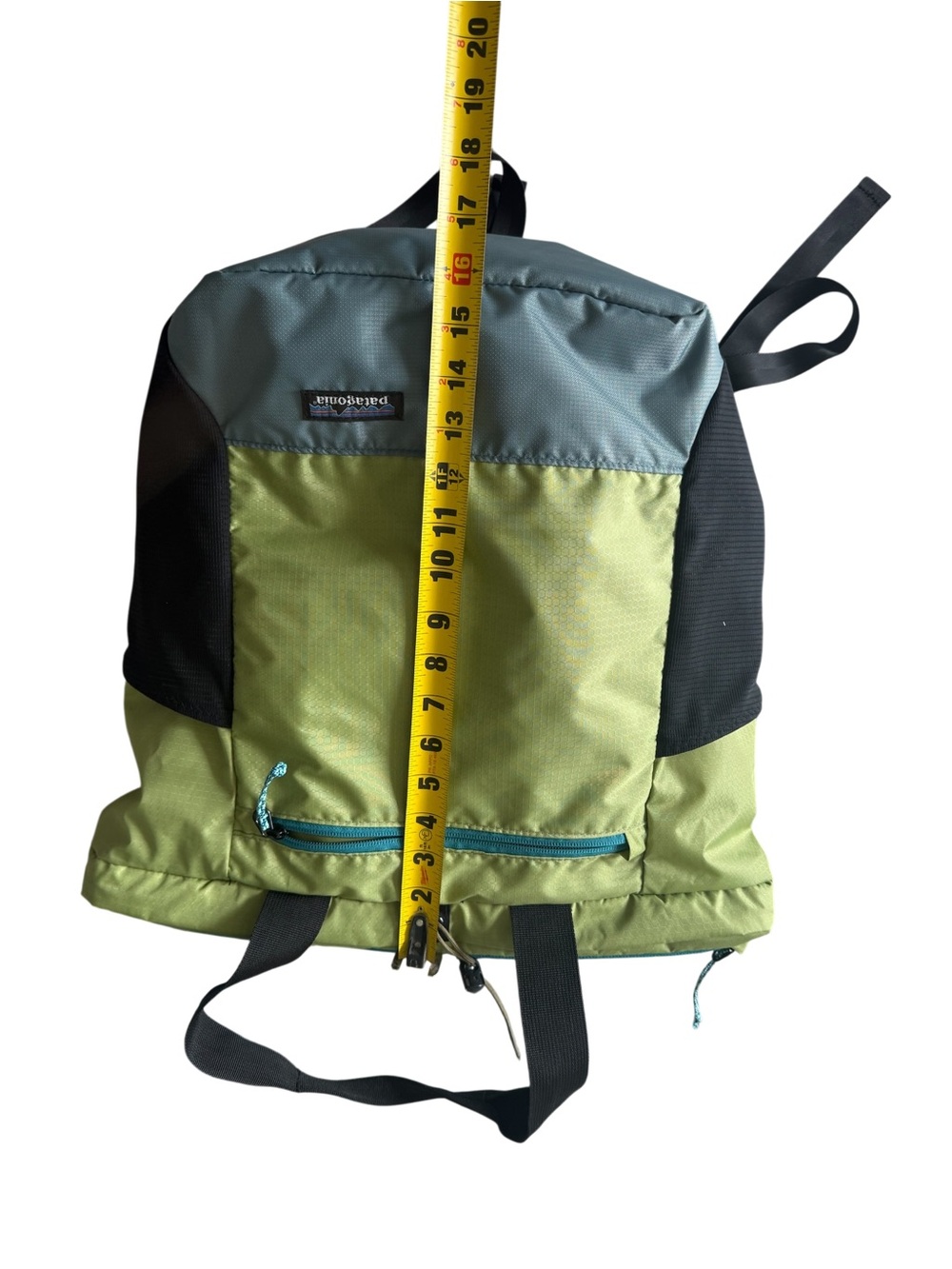 Patagonia Ultralight Black Hole Tote Pack 27L - Picture 4 of 10
